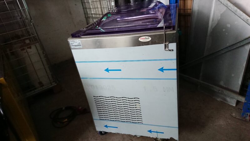 Vacuum - Image 5